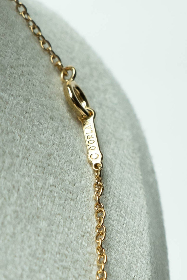 The D’Orlan Émail Rouge Fleur Button Necklace