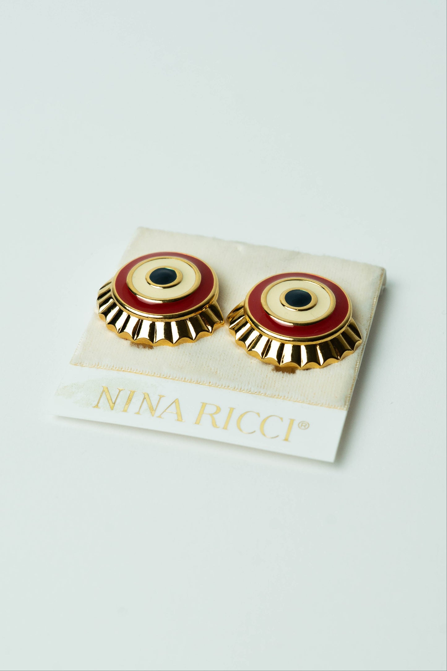 The Nina Ricci Bouton Cible Émail Tricolore Earrings