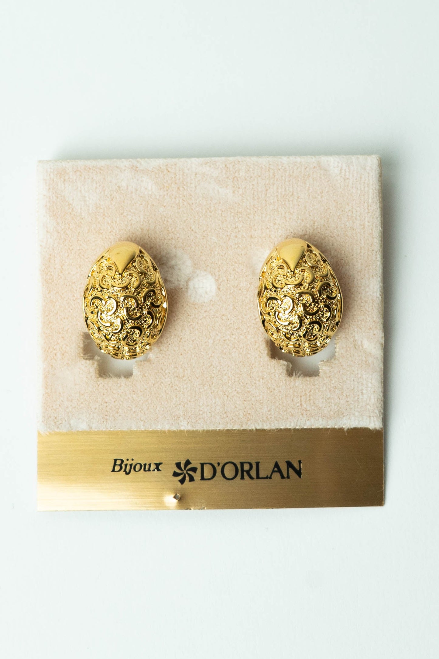 The D'Orlan Ovale en Filigrane Baroque Earrings