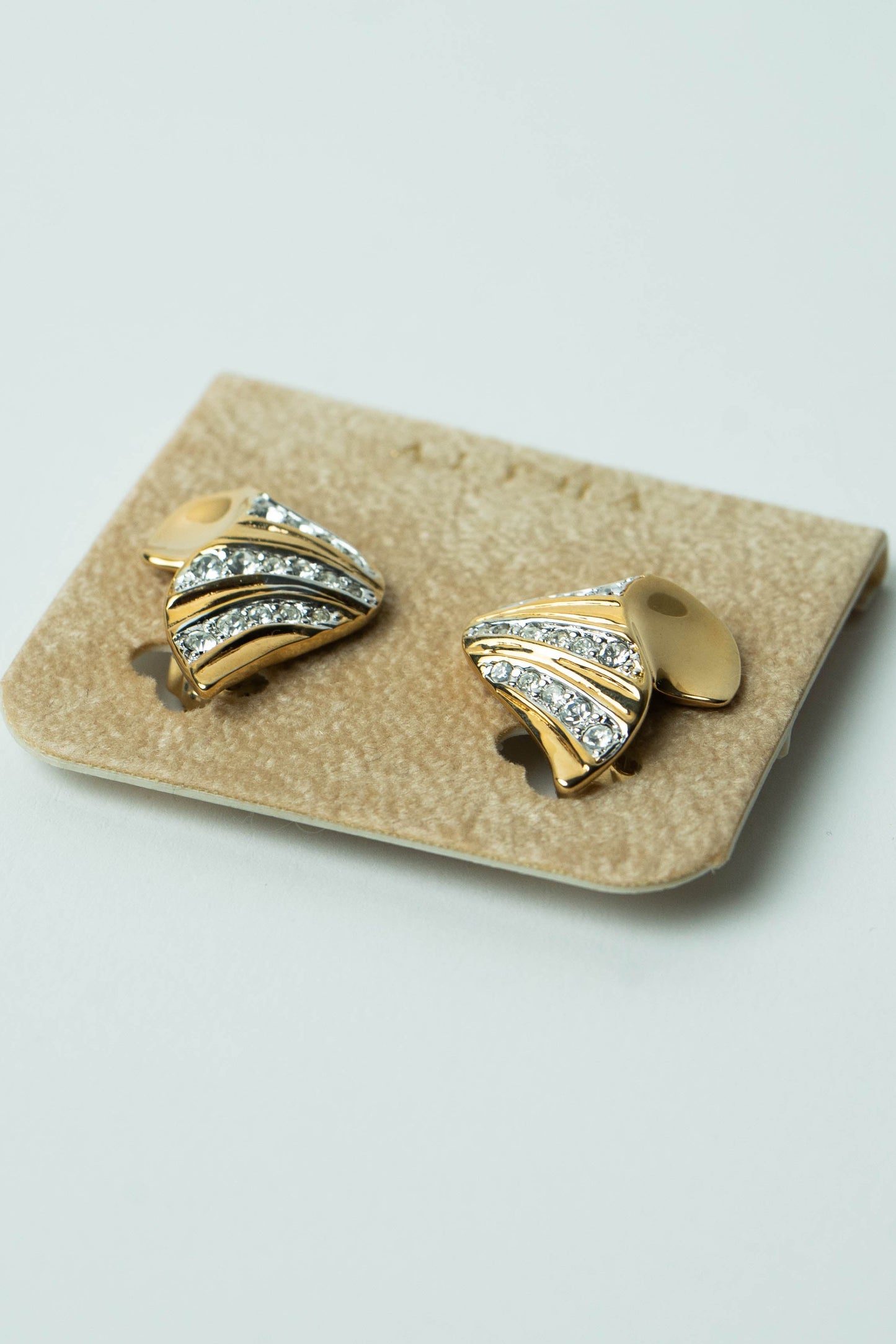 The Alpha Éventail Plissé de Cristal Earrings
