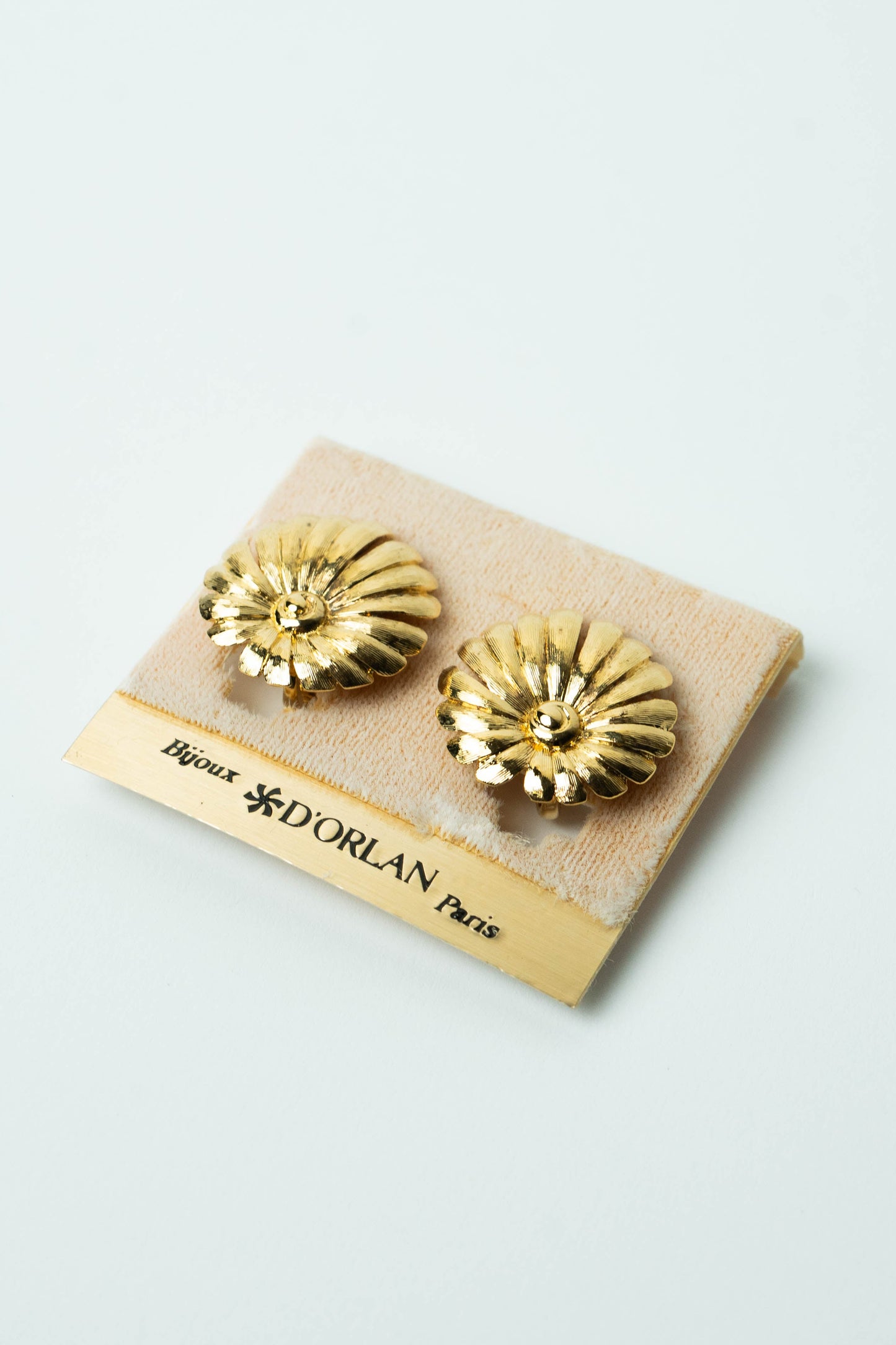 The D'Orlan "Chrysanthème d'Or" Clip-On Earrings
