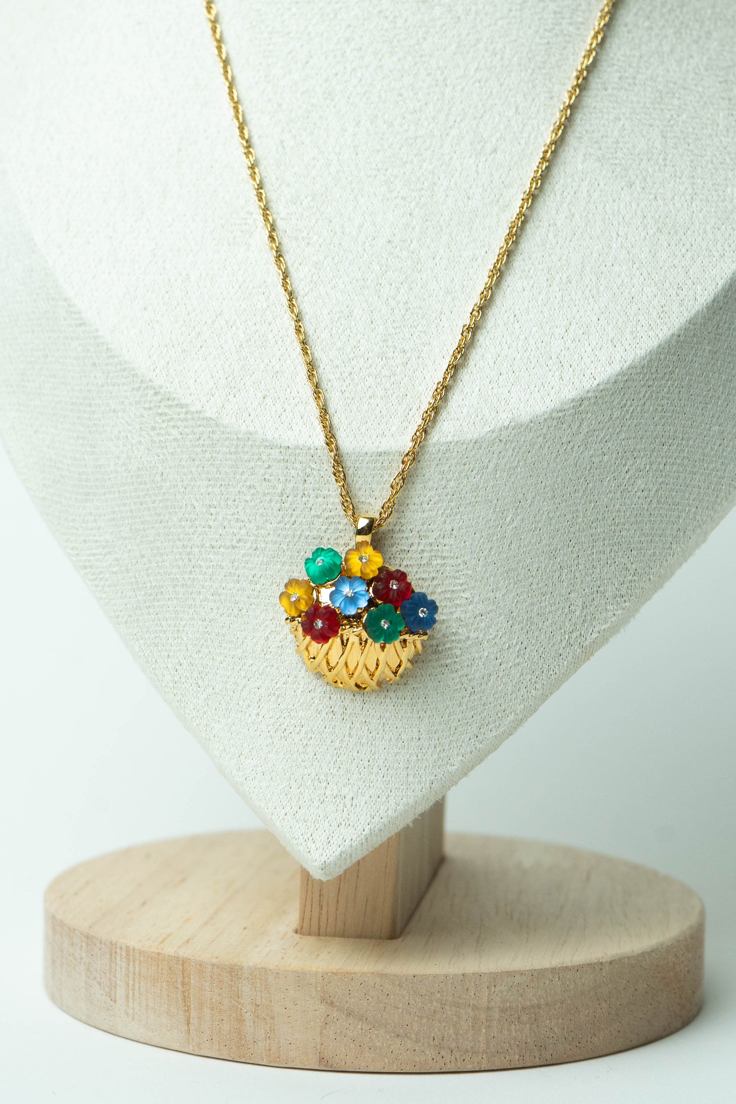The Nina Ricci Fleur de Corbeille Necklace