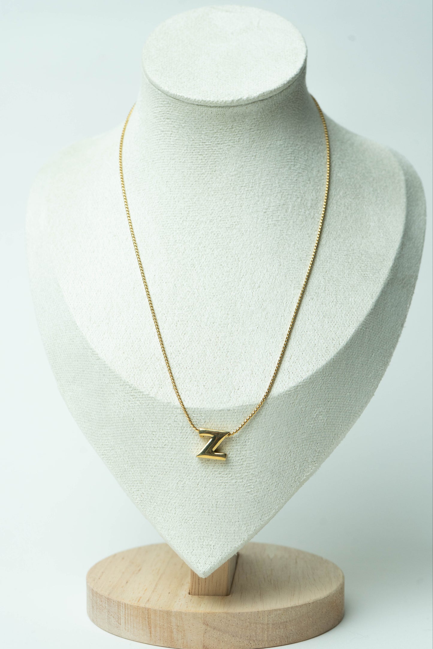 The Nina Ricci Monogramme Letter Z Pendant Necklace
