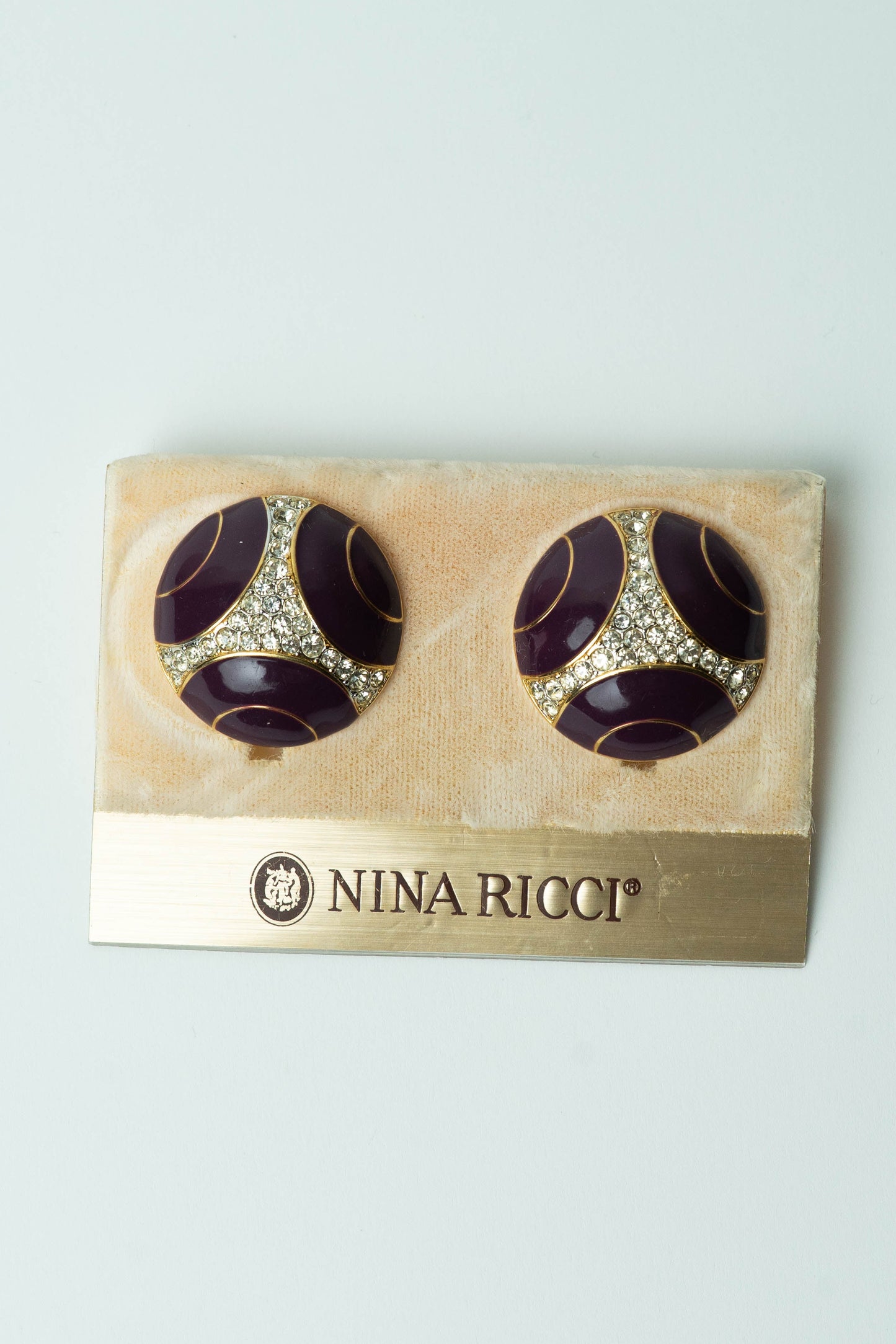 The Nina Ricci Bouton Mosaïque Émail Prune Earrings