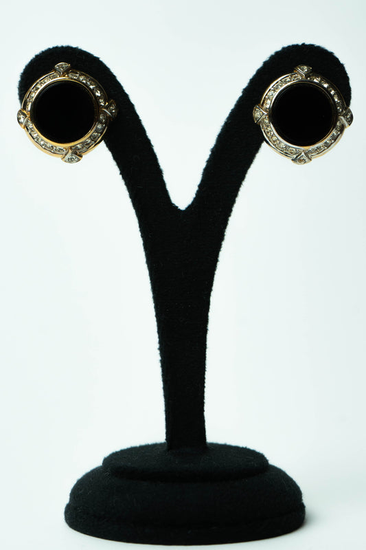 The Nina Ricci Médaillon de Boussole et Saphir Noir Earrings