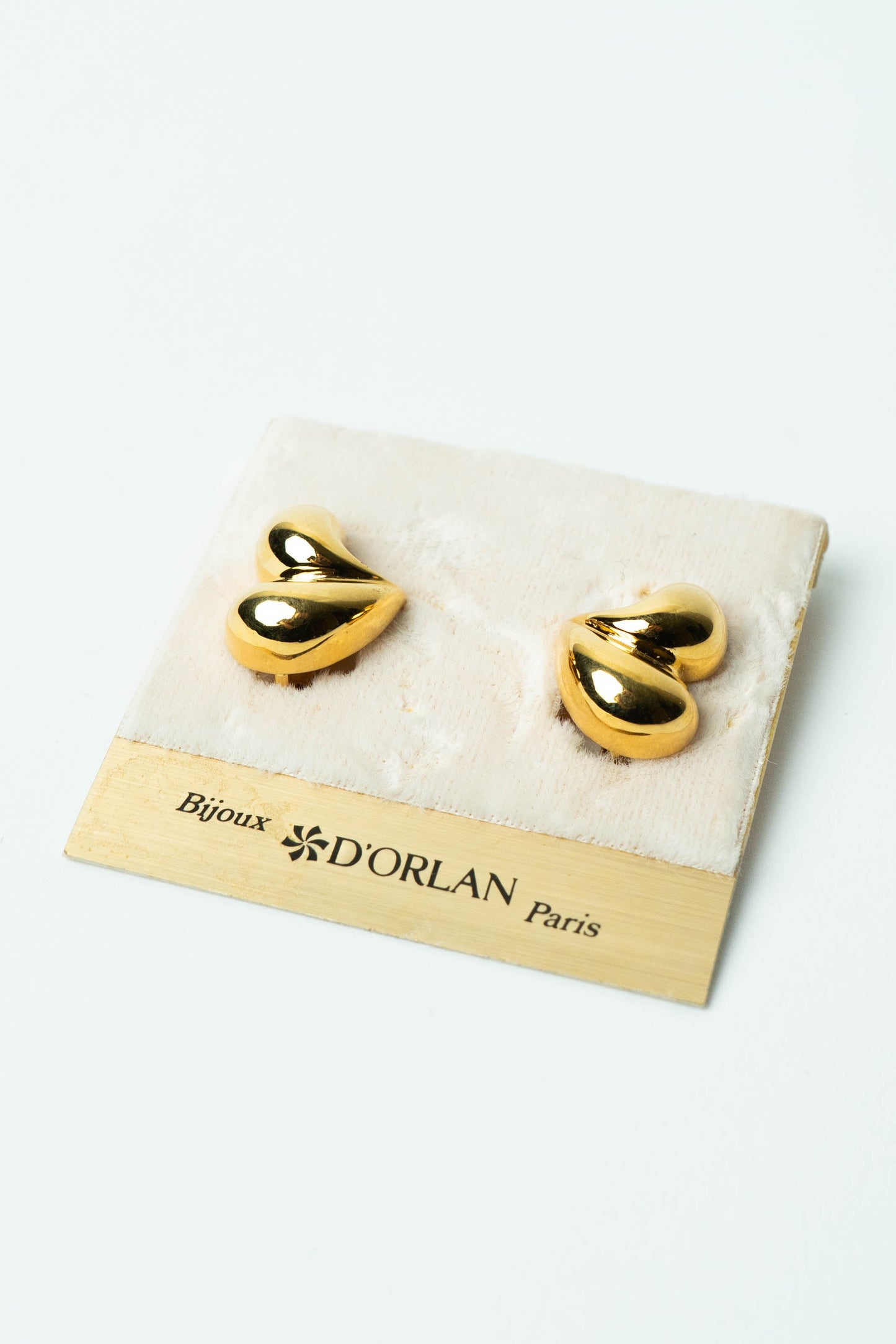 The D'Orlan Cœur Entrelacé Lisse Earrings