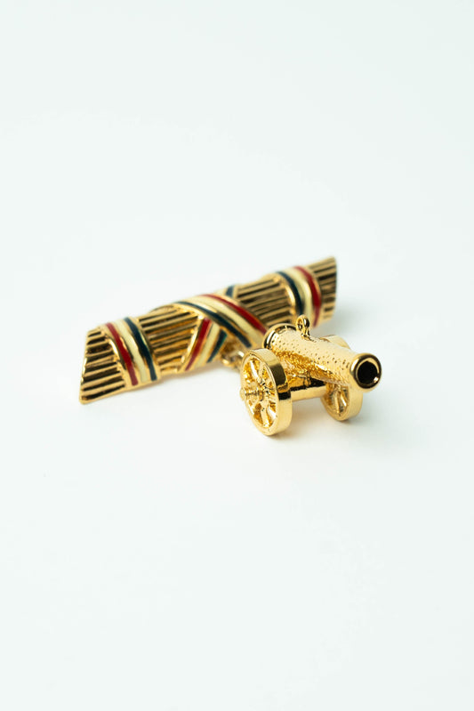 The Nina Ricci Canon d’Honneur Émaillé Brooch