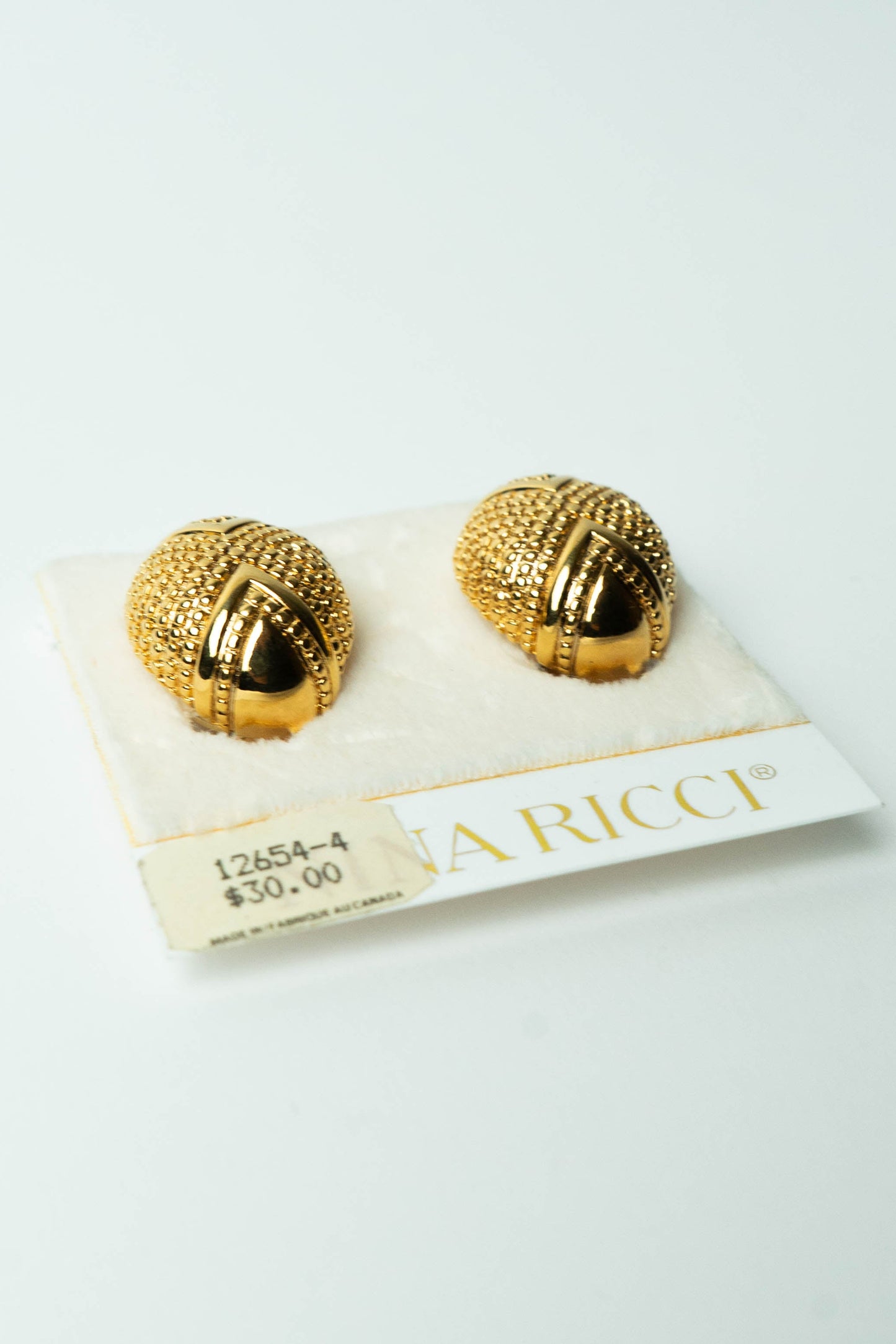 The Nina Ricci d'Or Scarabée Granulé Earrings