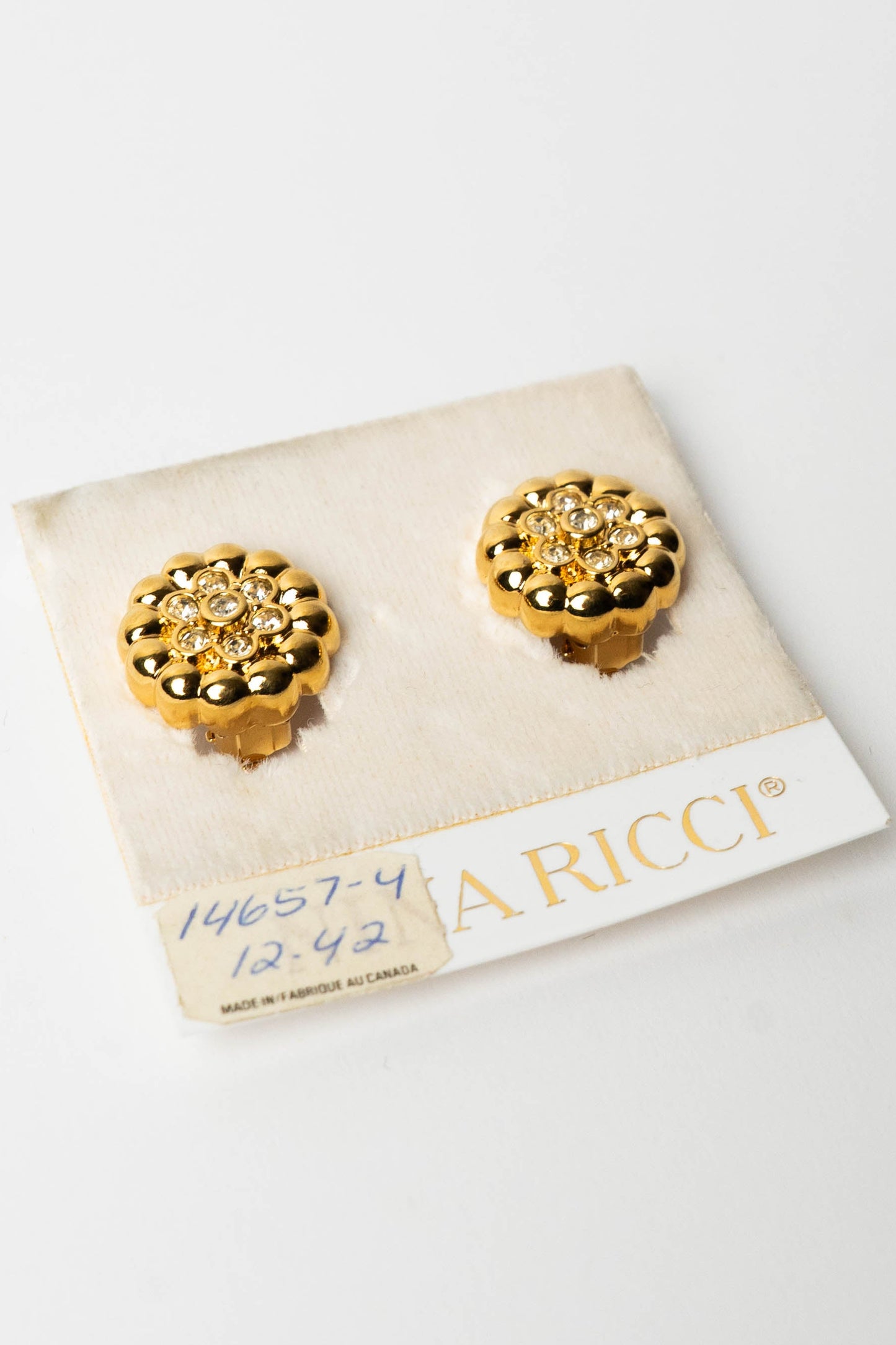 The Nina Ricci Rosace d'Or Bombé et Cœur de Cristal Clip-On Earrings