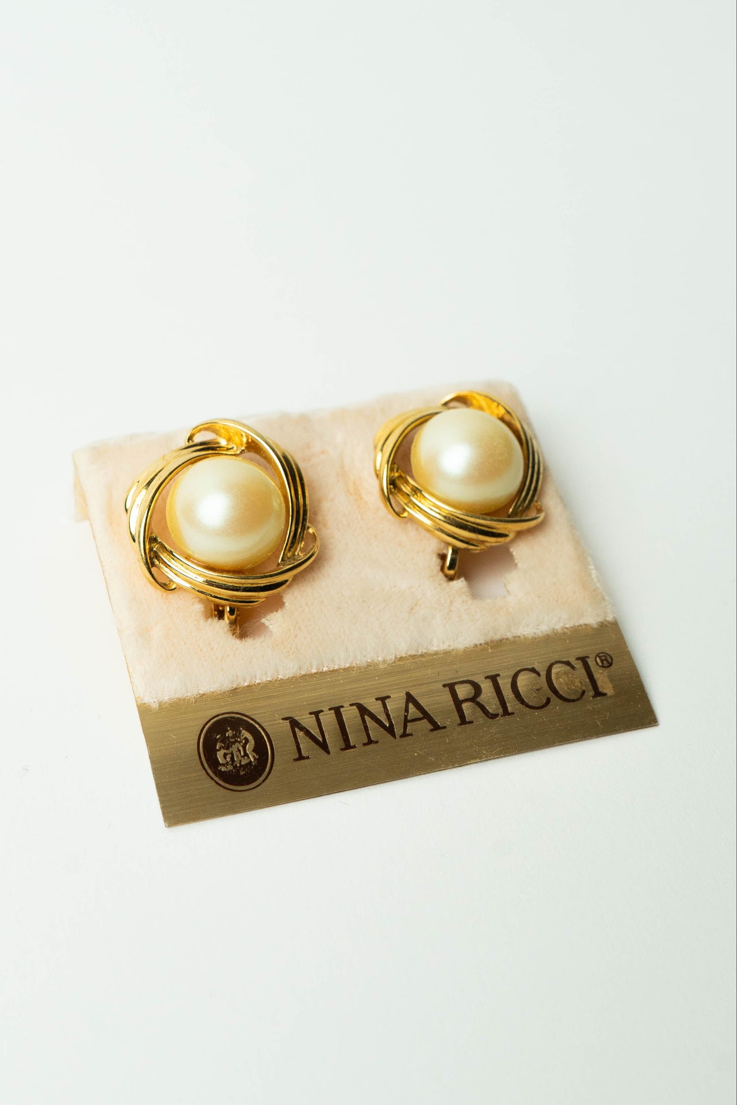 The Nina Ricci Tourbillon de Perle d'Or Clip-On Earrings