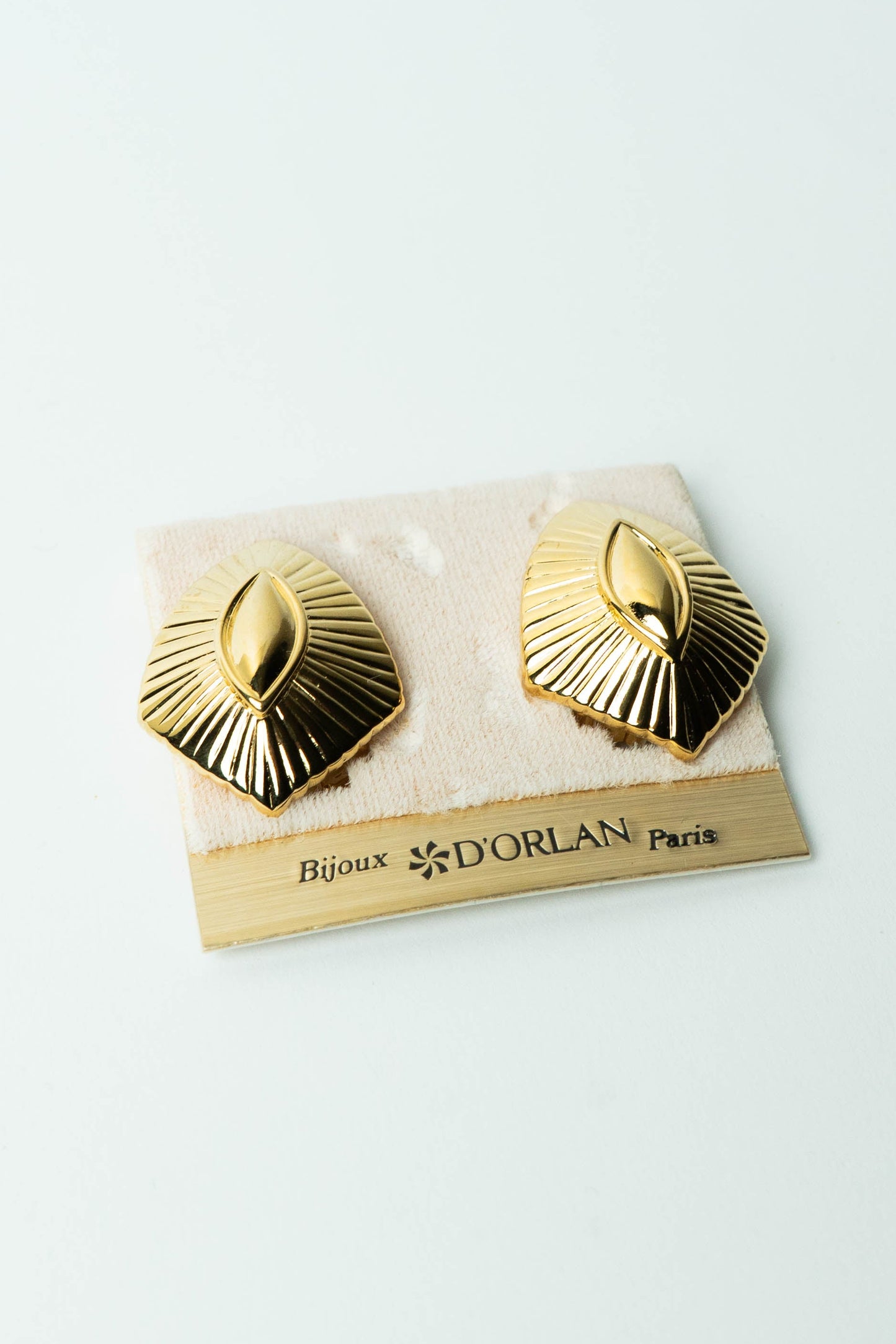 The Bijoux D'Orlan Éventail Solaire d'Or Clip-On Earrings