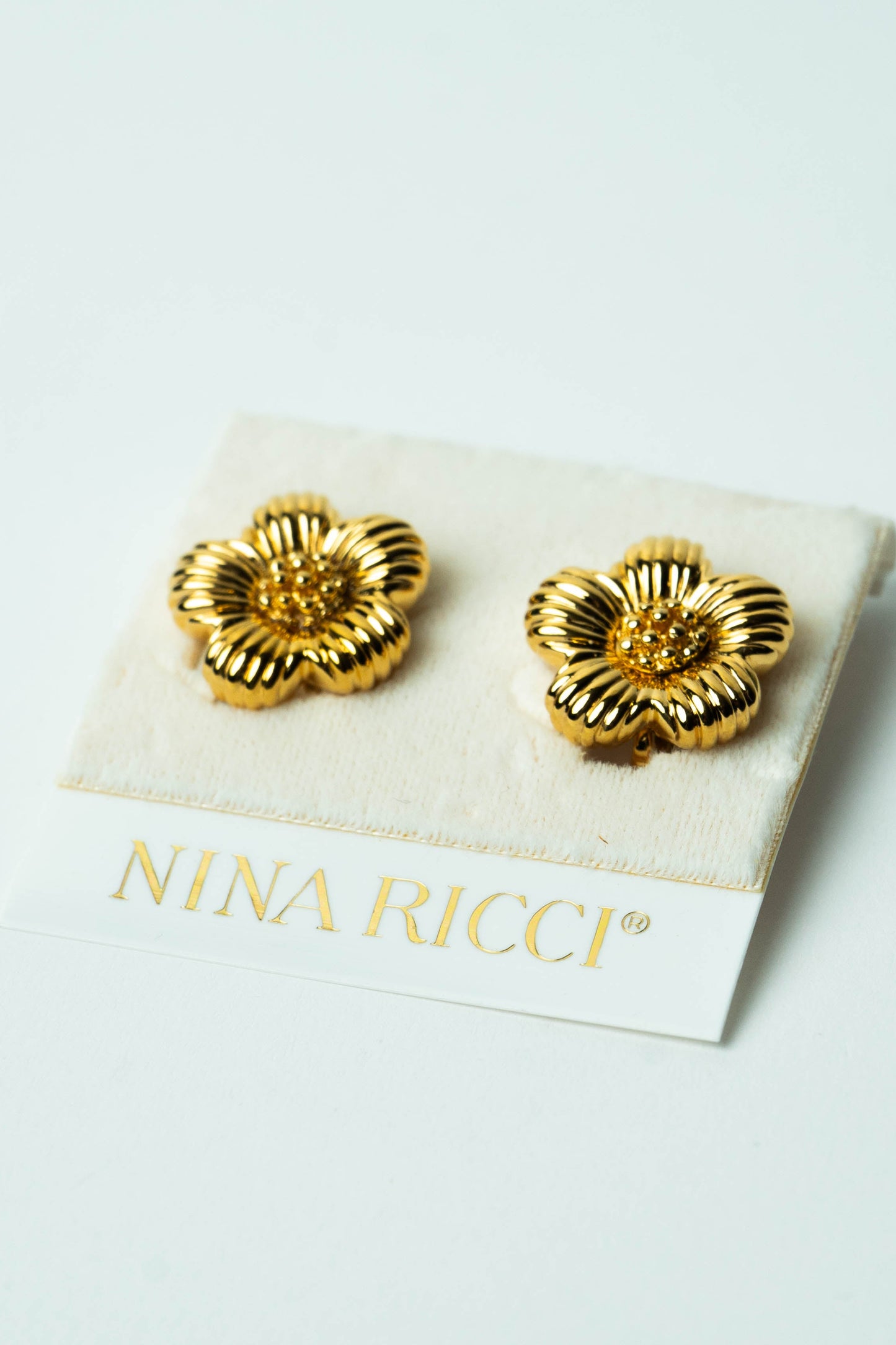 The Nina Ricci Fleur Côtelée d'Or Clip-On Earrings