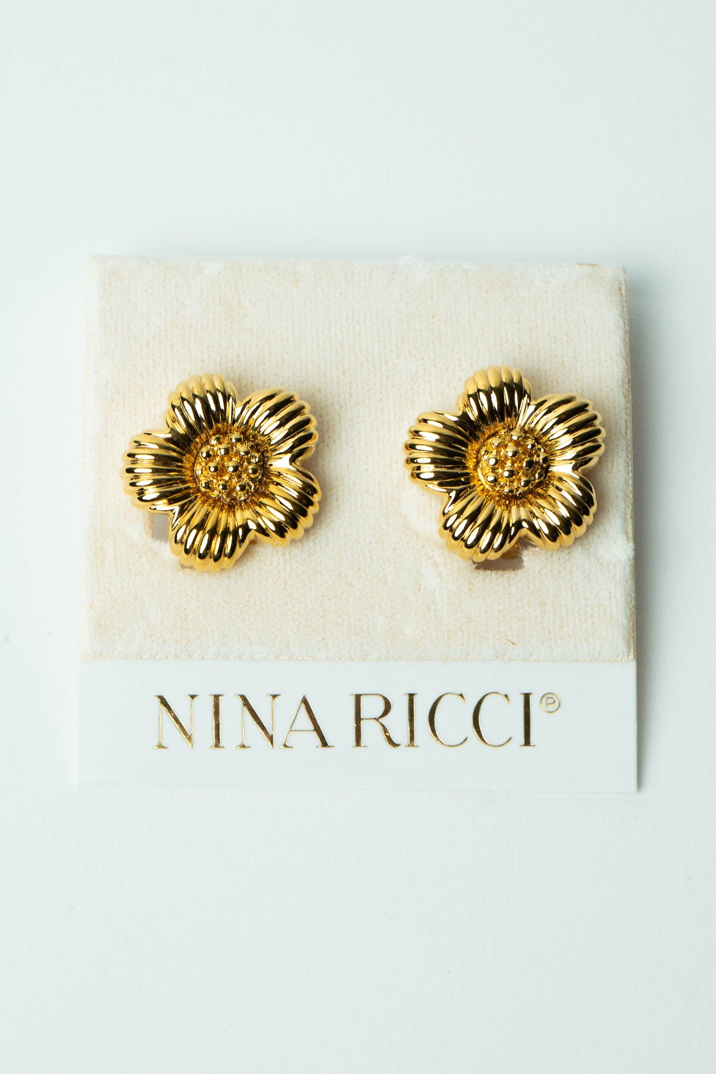 The Nina Ricci Fleur Côtelée d'Or Clip-On Earrings